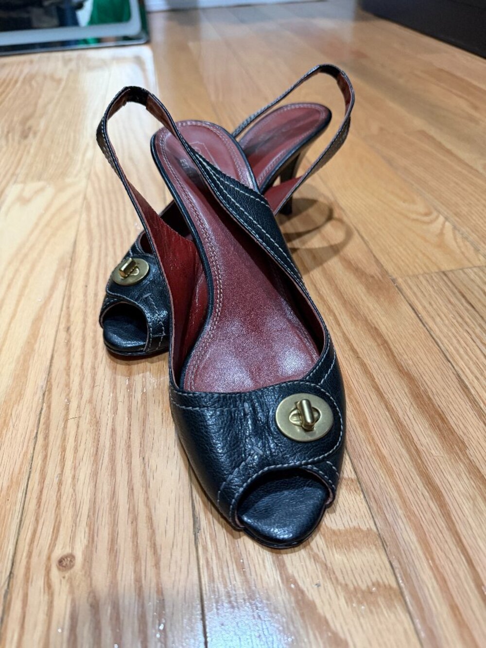 Vintage Coach Leather heels Size 9 1/2